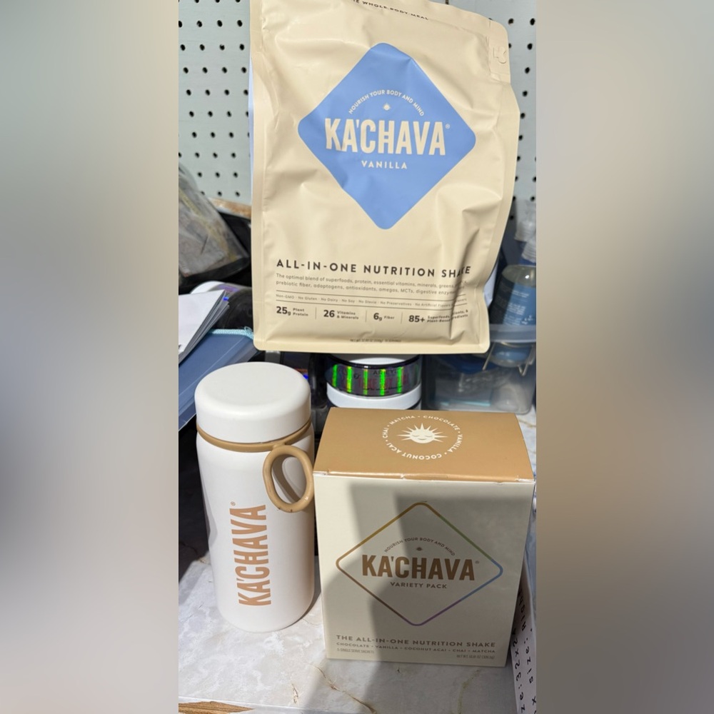 Katchava vanilla protein powder and cup and sample pack